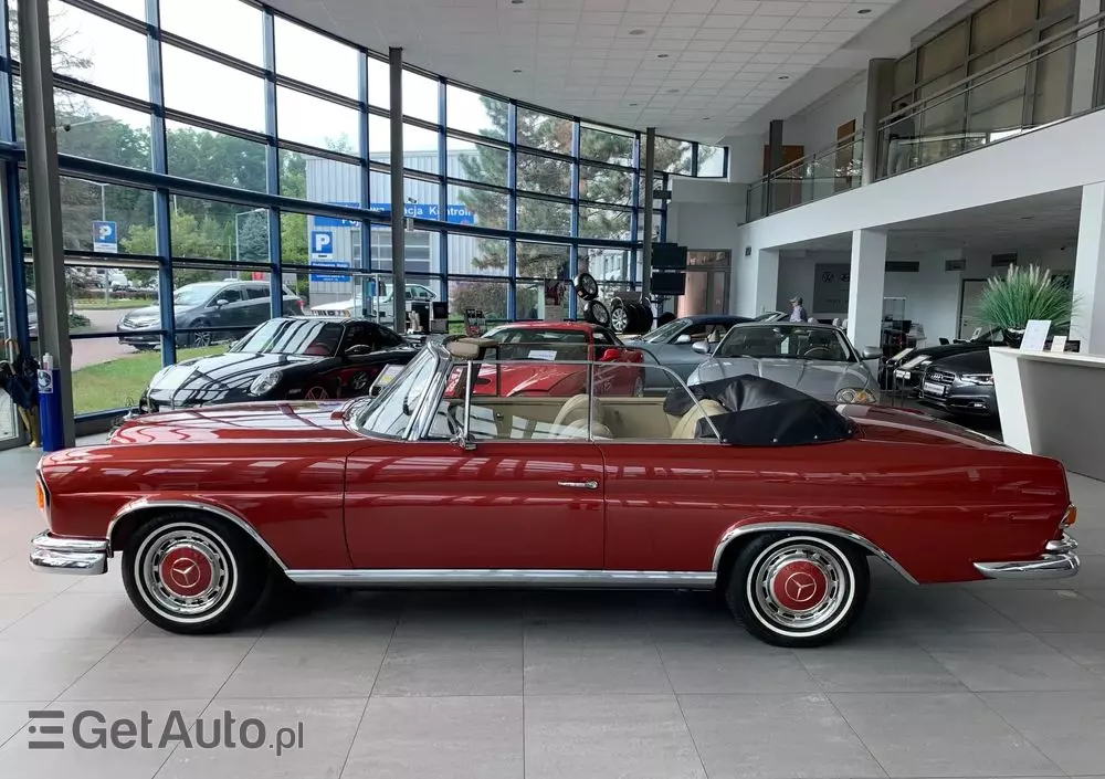 MERCEDES-BENZ 220 SE W 111 