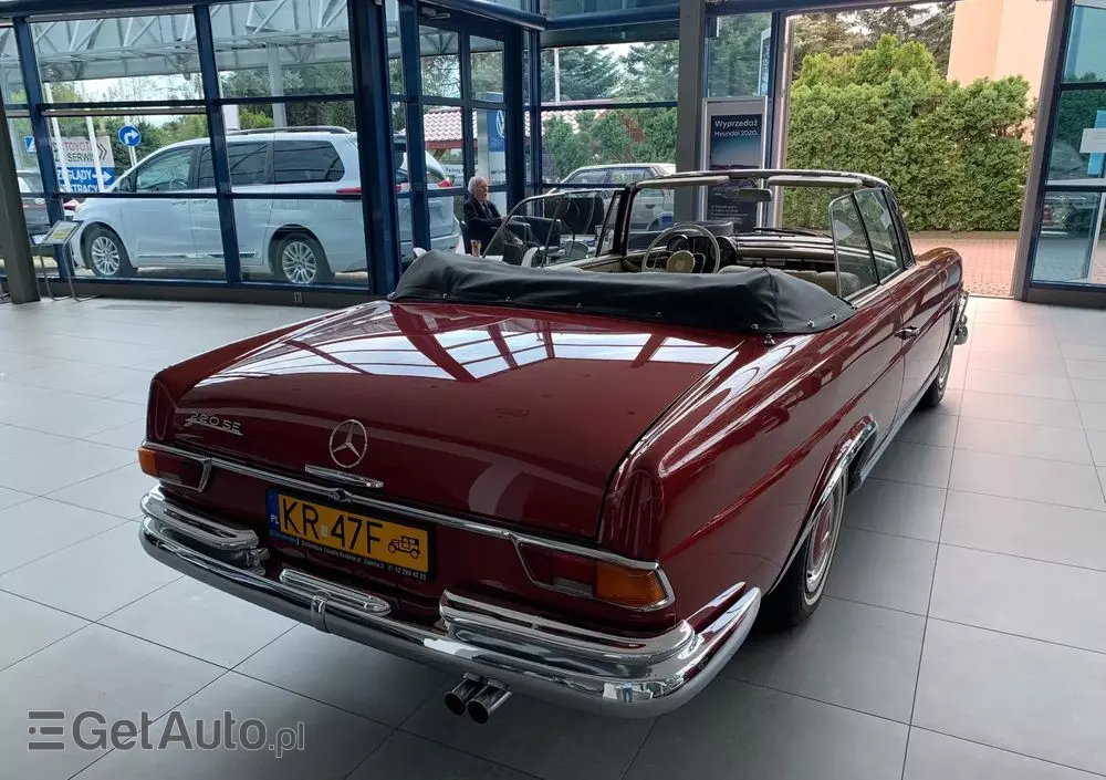 MERCEDES-BENZ 220 SE W 111 