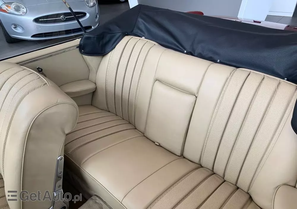 MERCEDES-BENZ 220 SE W 111 