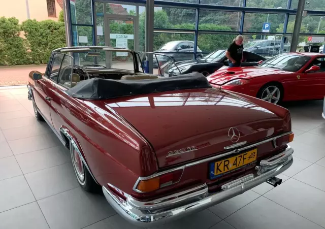 MERCEDES-BENZ 220 SE W 111 