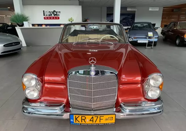 MERCEDES-BENZ 220 SE W 111 