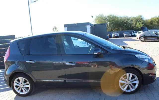 RENAULT Scenic 1.9 dCi Expression