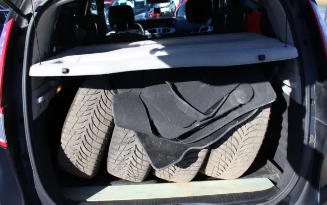 RENAULT Scenic 1.9 dCi Expression