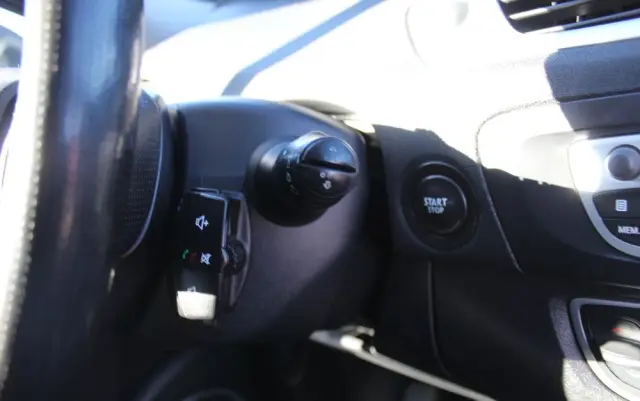 RENAULT Scenic 1.9 dCi Expression