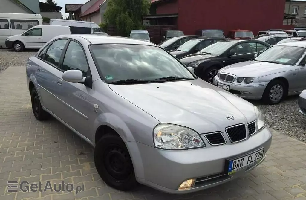 DAEWOO Nubira 