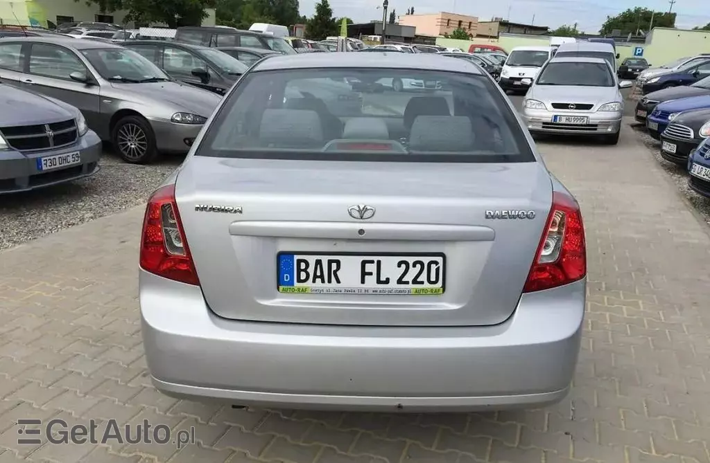 DAEWOO Nubira 