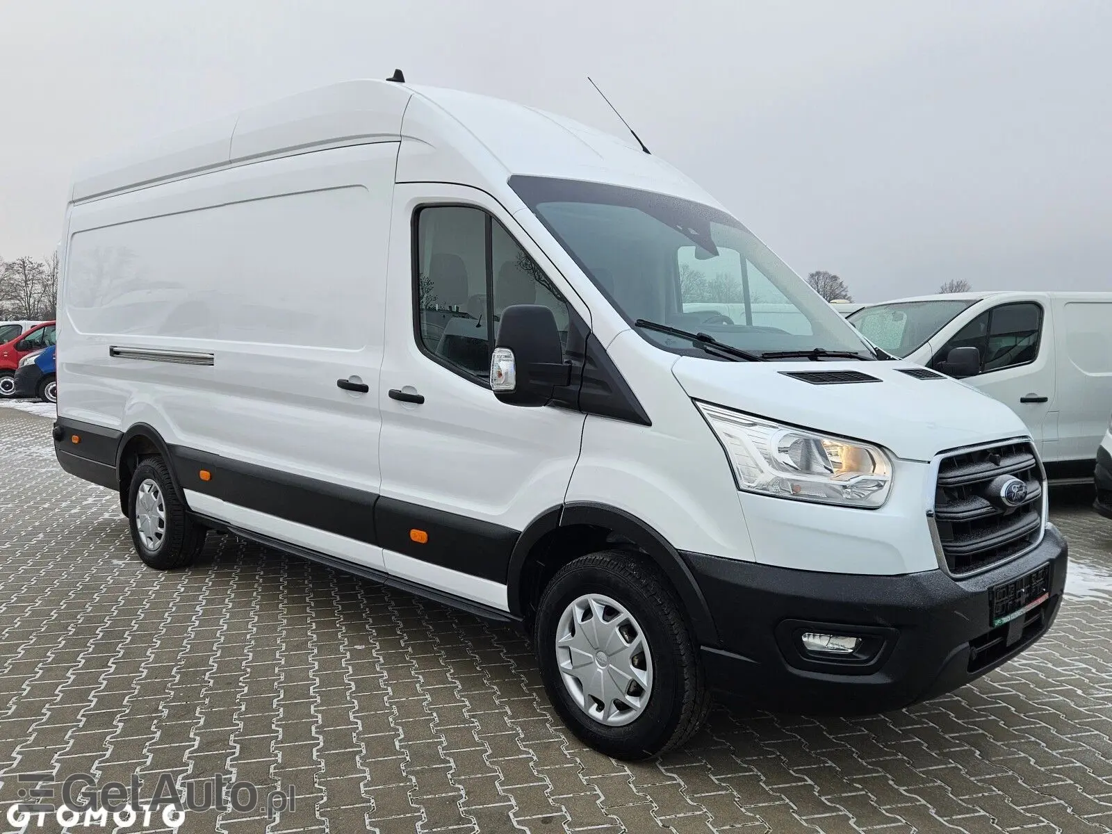 FORD Transit L4H3 Trend