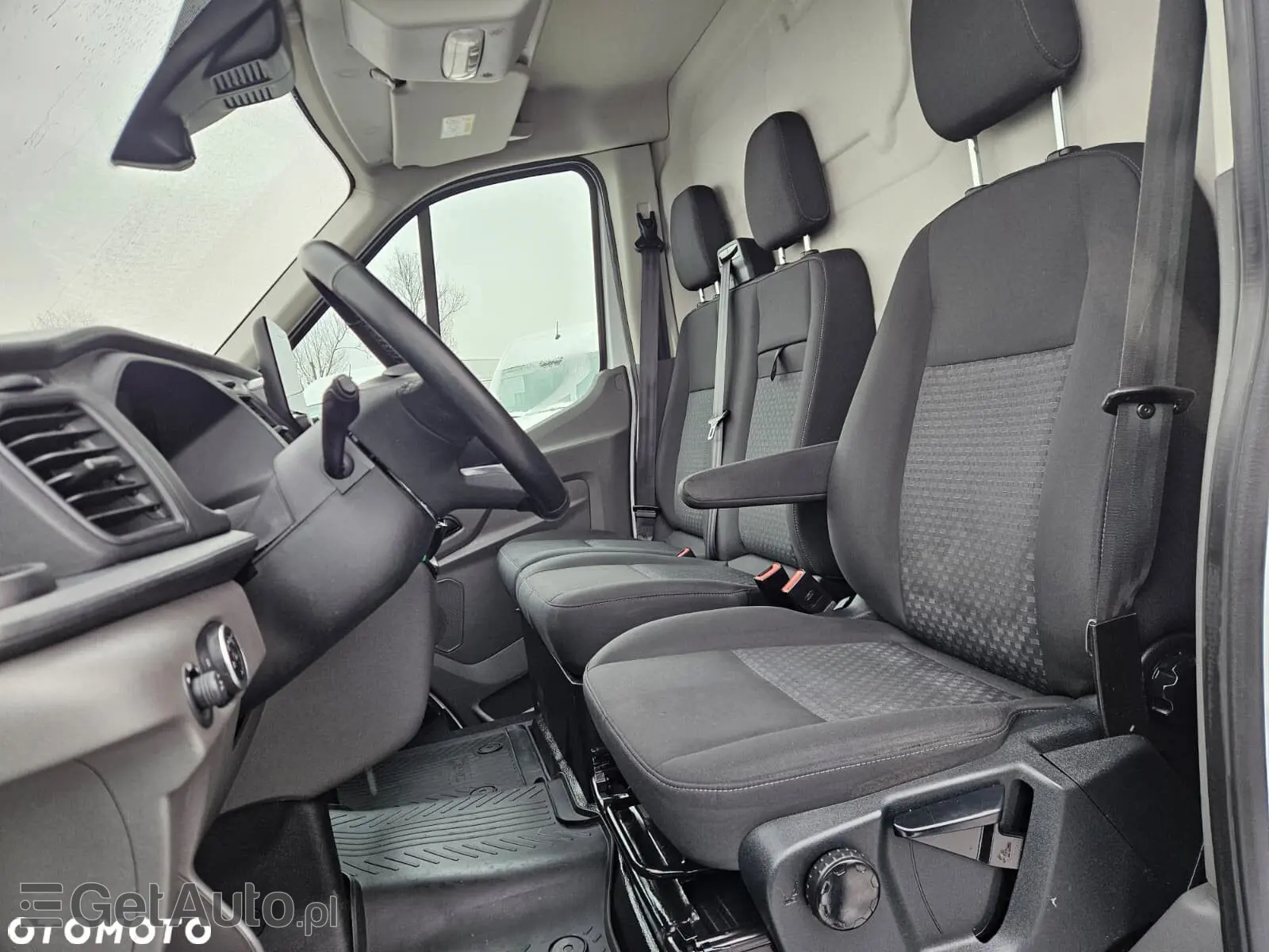 FORD Transit L4H3 Trend