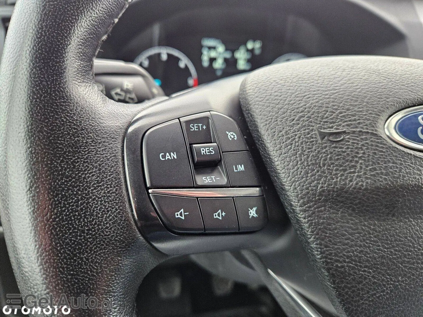 FORD Transit L4H3 Trend