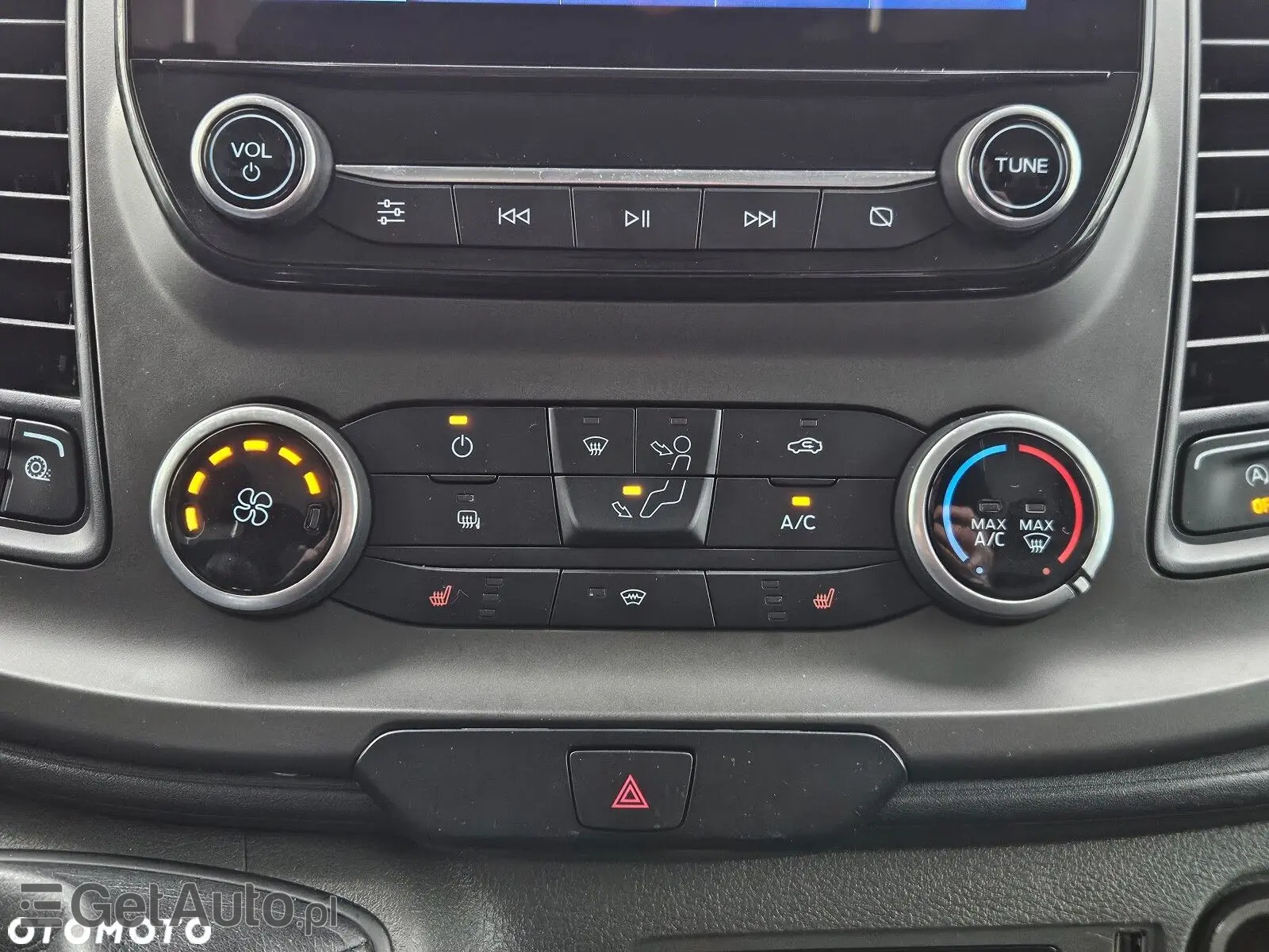 FORD Transit L4H3 Trend