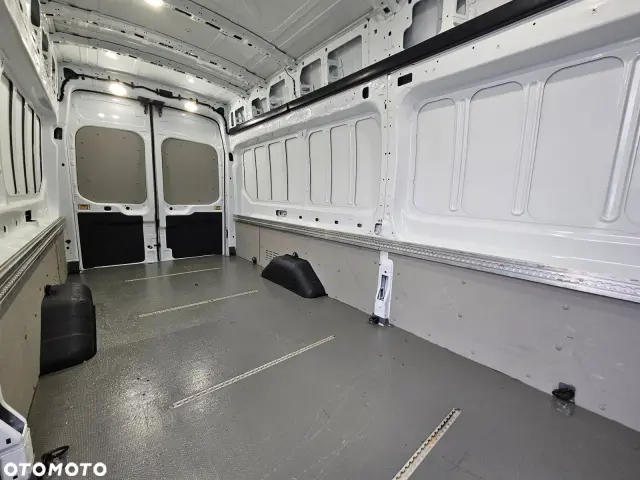 FORD Transit L4H3 Trend