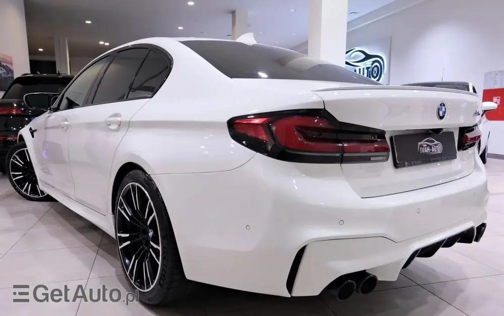 BMW M5 Standard