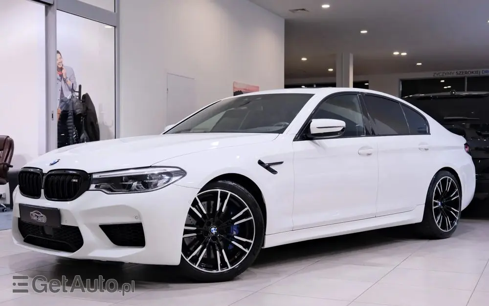 BMW M5 Standard