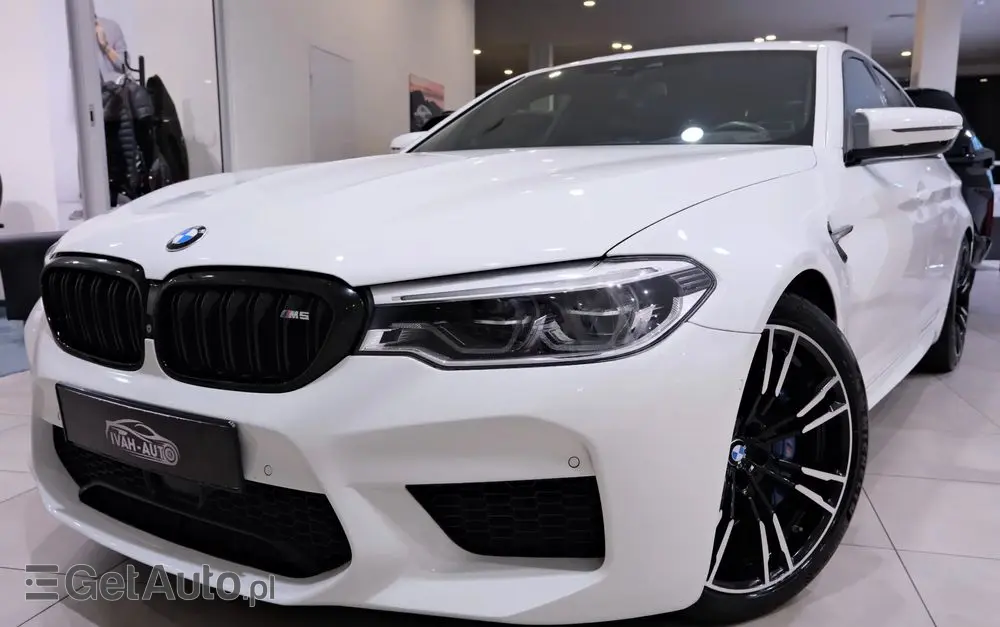BMW M5 Standard