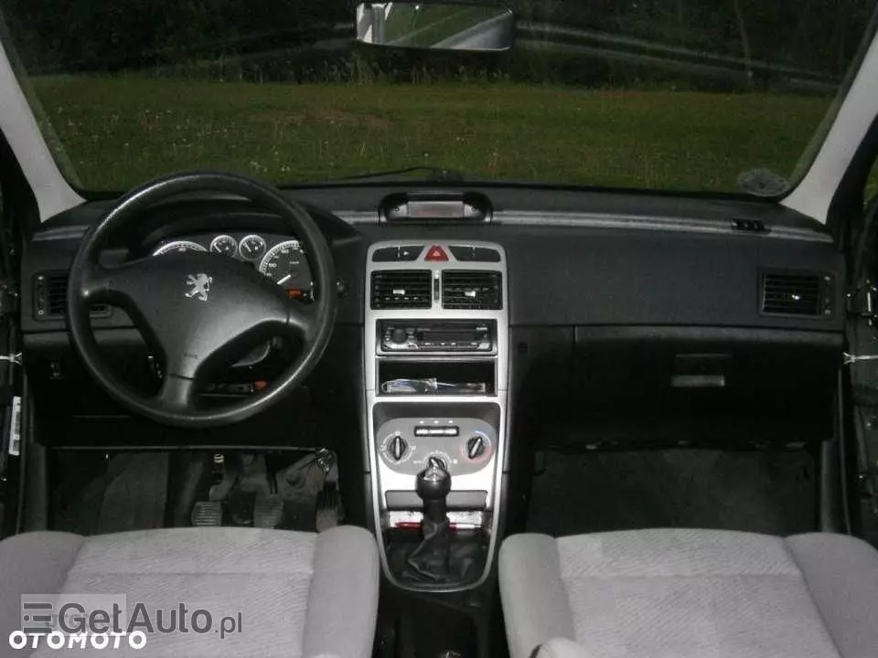 PEUGEOT 307 