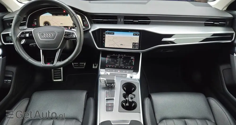 AUDI A6 Avant 55 TFSI e quattro S tronic S line