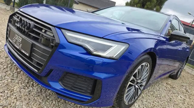 AUDI A6 Avant 55 TFSI e quattro S tronic S line