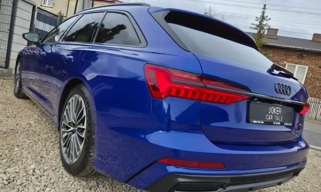 AUDI A6 Avant 55 TFSI e quattro S tronic S line