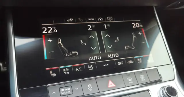 AUDI A6 Avant 55 TFSI e quattro S tronic S line