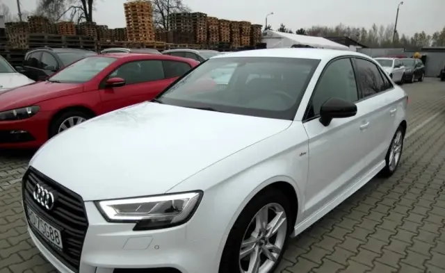 AUDI A3 