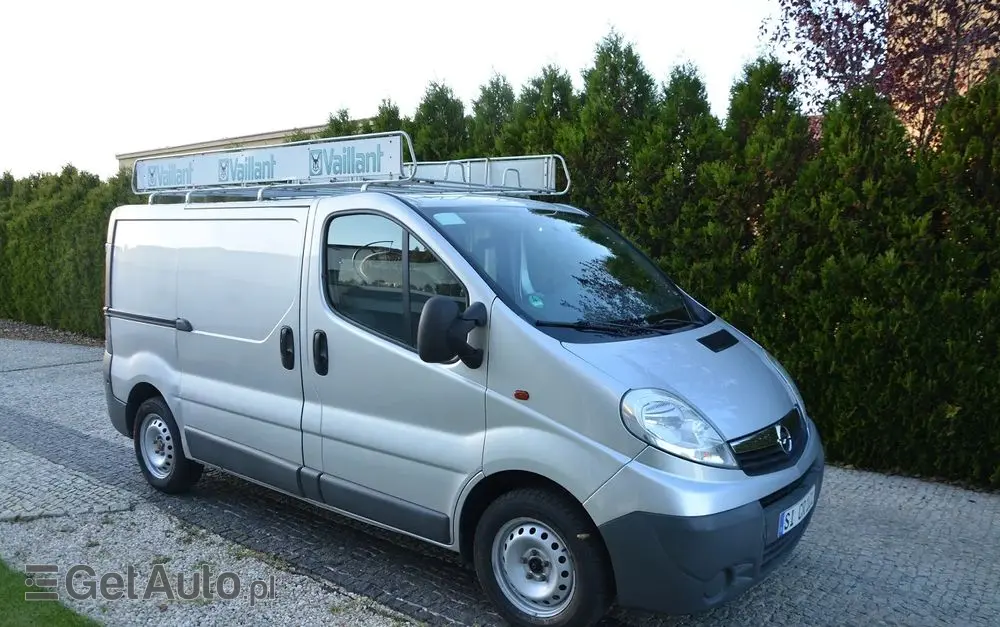 OPEL Vivaro 