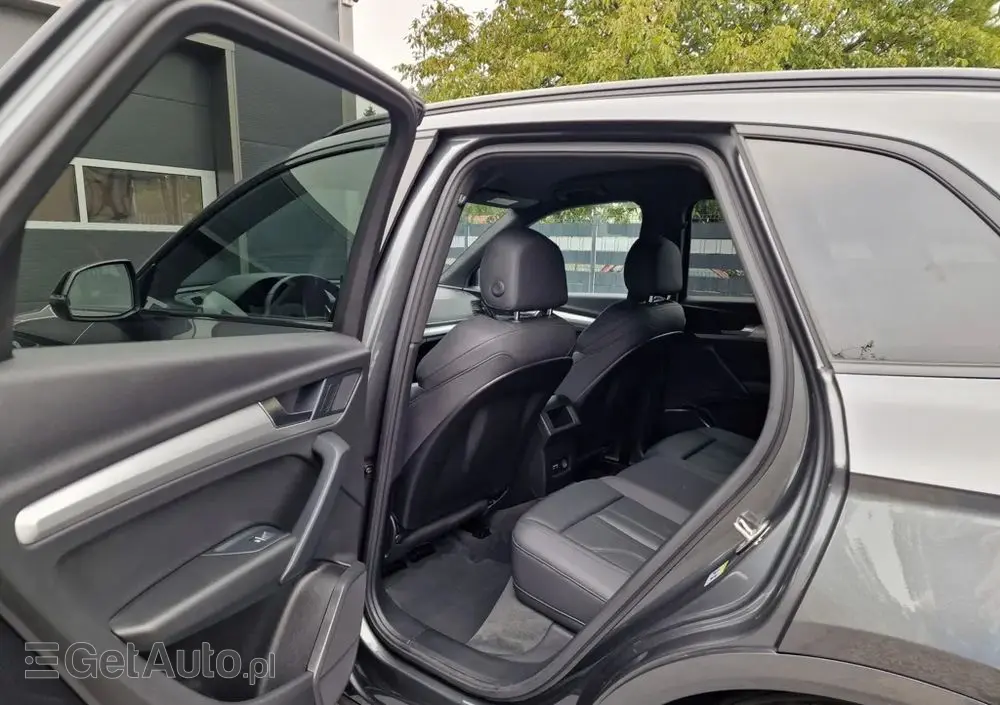 AUDI Q5 35 TDI S tronic S line