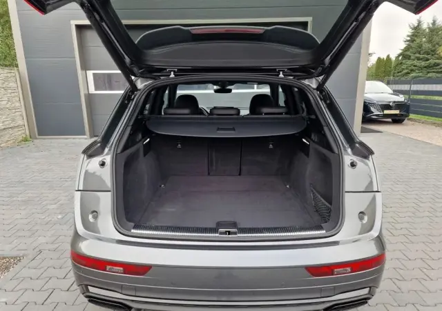 AUDI Q5 35 TDI S tronic S line