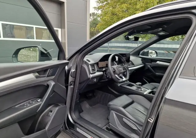 AUDI Q5 35 TDI S tronic S line