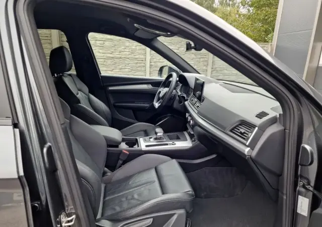 AUDI Q5 35 TDI S tronic S line