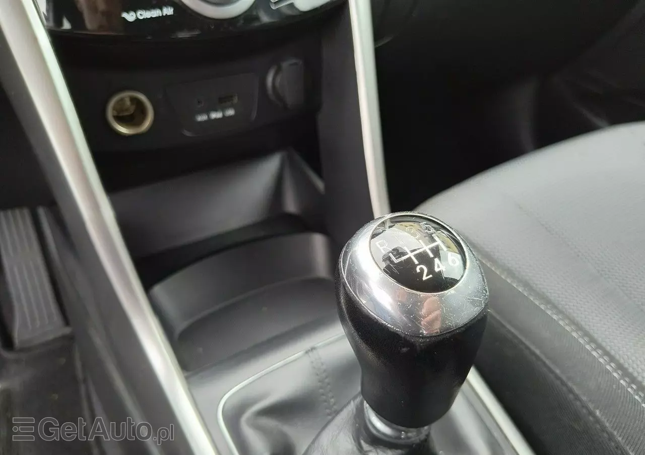 HYUNDAI I30 1.4 Premium