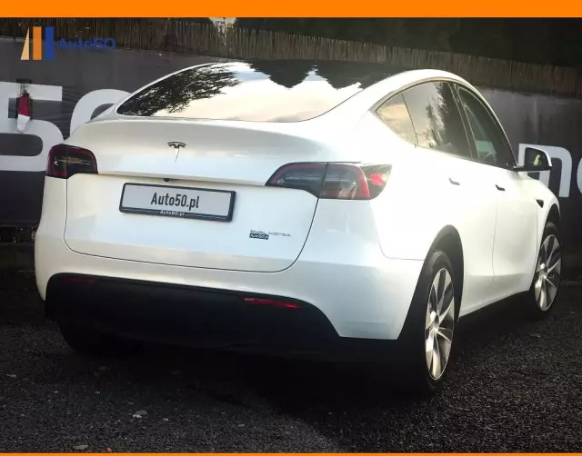 TESLA Y Long Range AWD