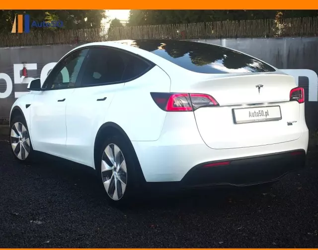 TESLA Y Long Range AWD