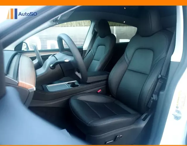 TESLA Y Long Range AWD