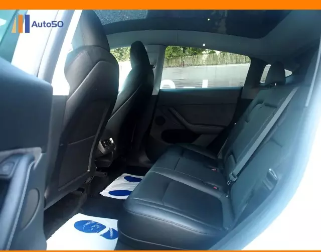 TESLA Y Long Range AWD