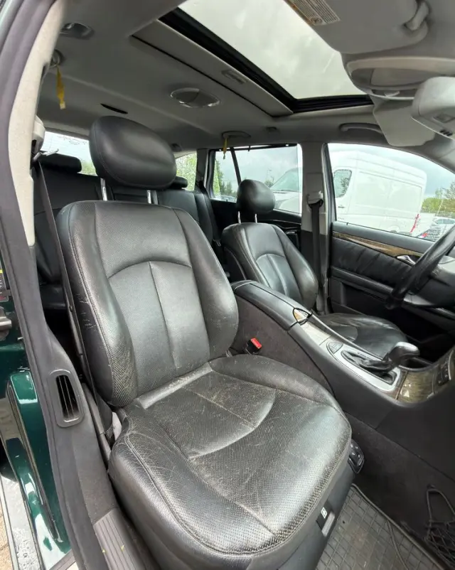 MERCEDES-BENZ Klasa E 320 CDI T Avantgarde
