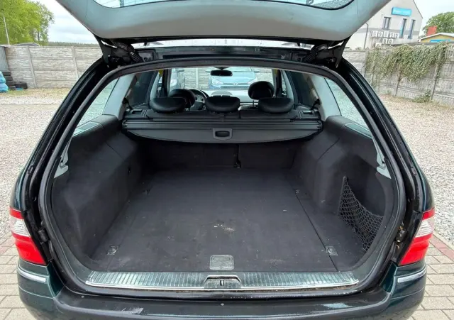 MERCEDES-BENZ Klasa E 320 CDI T Avantgarde