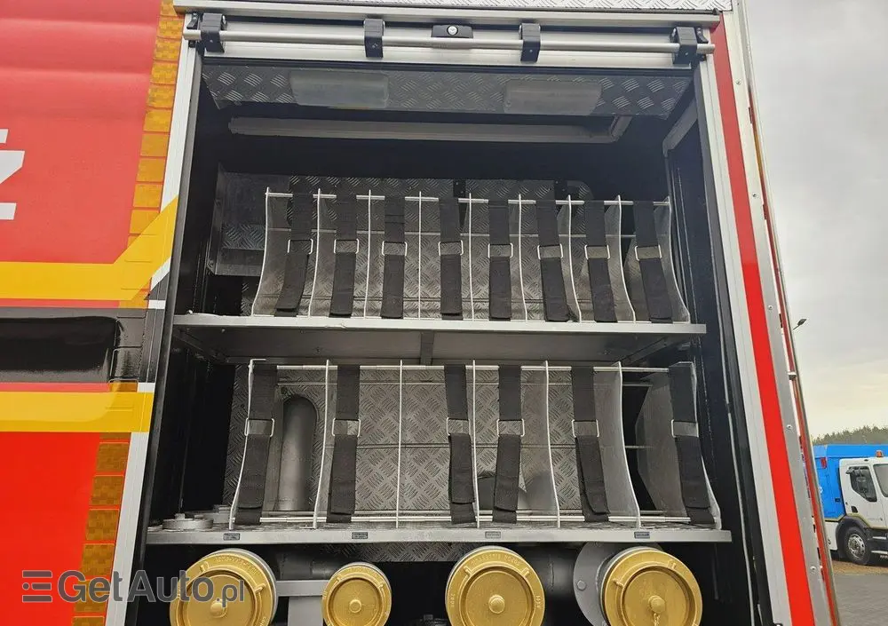 MAN TGS 26.440 6x6 9500 l woda + 950 piana Stolarczyk straż pożarna 
