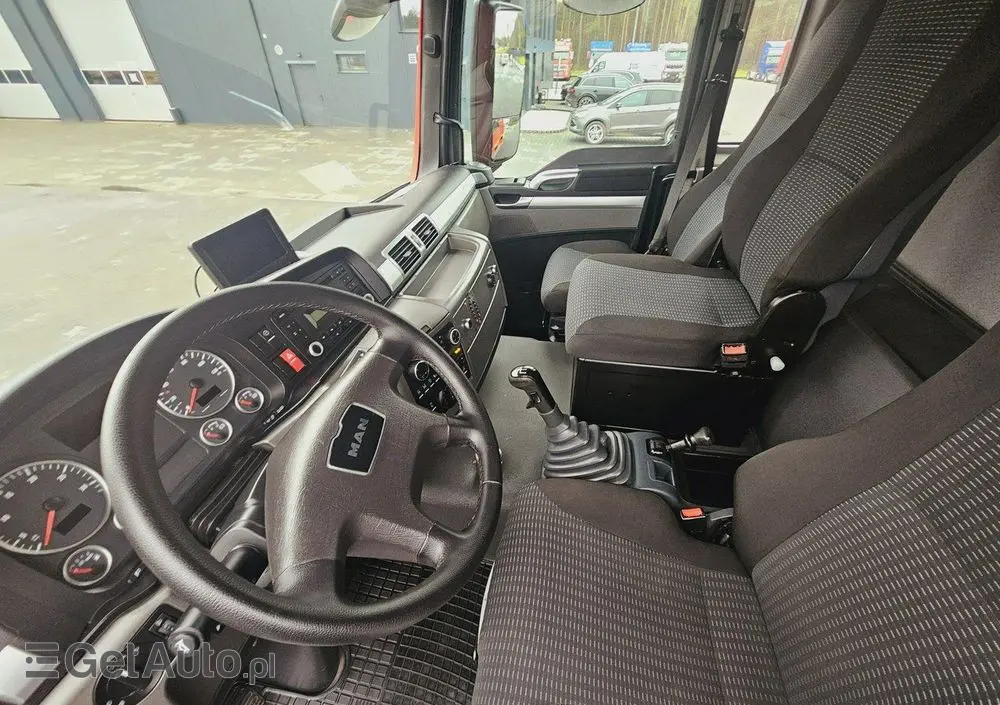 MAN TGS 26.440 6x6 9500 l woda + 950 piana Stolarczyk straż pożarna 