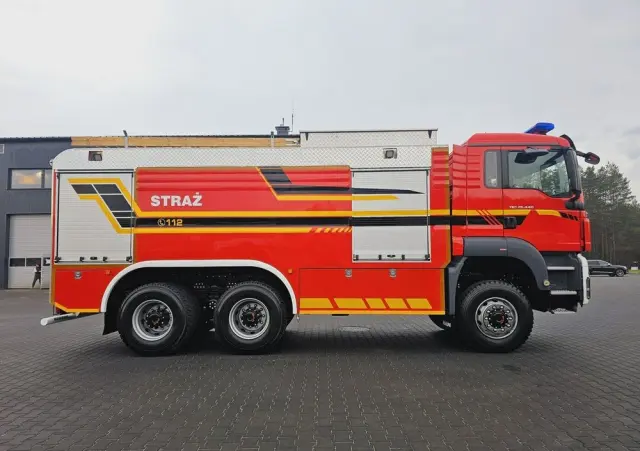 MAN TGS 26.440 6x6 9500 l woda + 950 piana Stolarczyk straż pożarna 