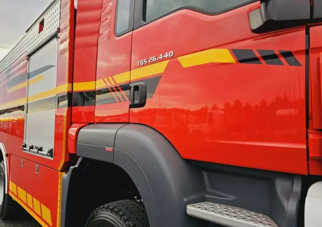 MAN TGS 26.440 6x6 9500 l woda + 950 piana Stolarczyk straż pożarna 