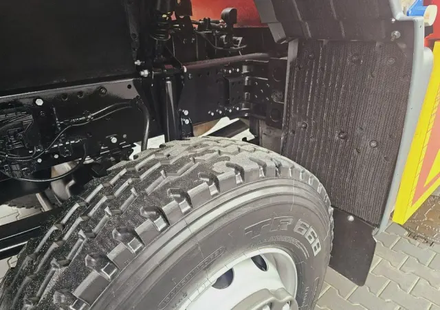 MAN TGS 26.440 6x6 9500 l woda + 950 piana Stolarczyk straż pożarna 