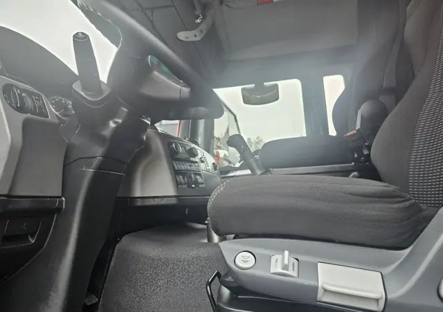 MAN TGS 26.440 6x6 9500 l woda + 950 piana Stolarczyk straż pożarna 