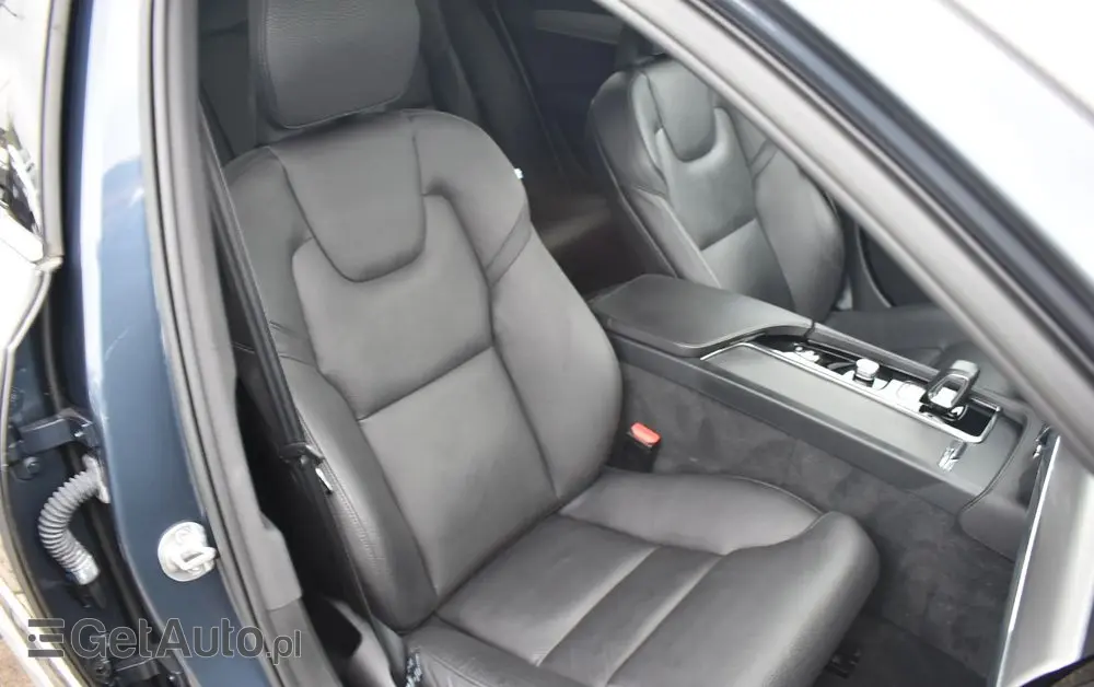 VOLVO V90 B4 D AWD Plus Bright