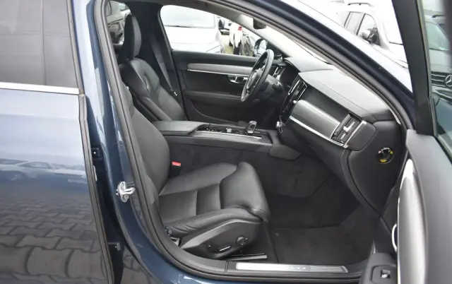 VOLVO V90 B4 D AWD Plus Bright