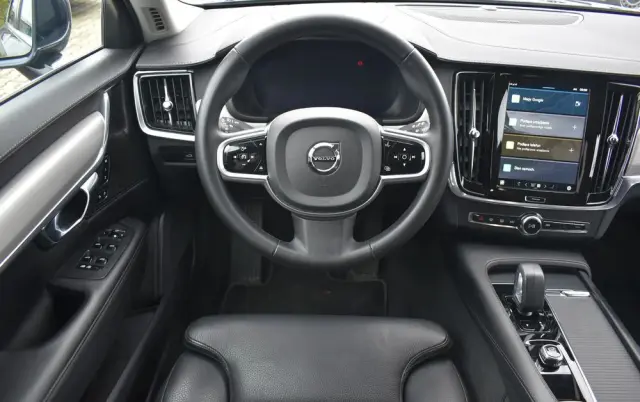 VOLVO V90 B4 D AWD Plus Bright