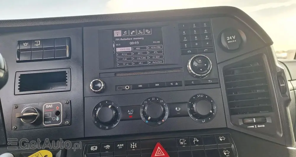 MERCEDES-BENZ Arocs 3348 6x4 Resor Hydroburta Kiper Wywrot Wywrotka 