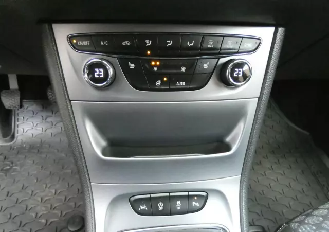 OPEL Astra 1.6 CDTI DPF ecoFLEX Sports TourerStart/Stop Exklusiv