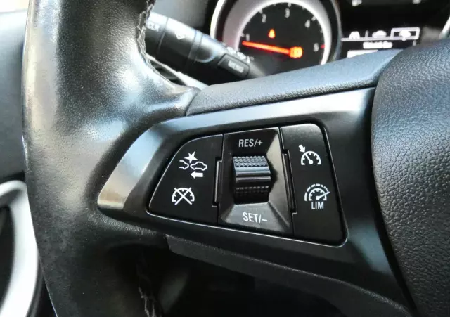 OPEL Astra 1.6 CDTI DPF ecoFLEX Sports TourerStart/Stop Exklusiv