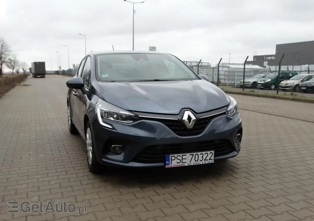RENAULT Clio 