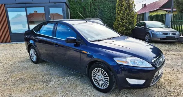 FORD Mondeo 2.0 FF Titanium
